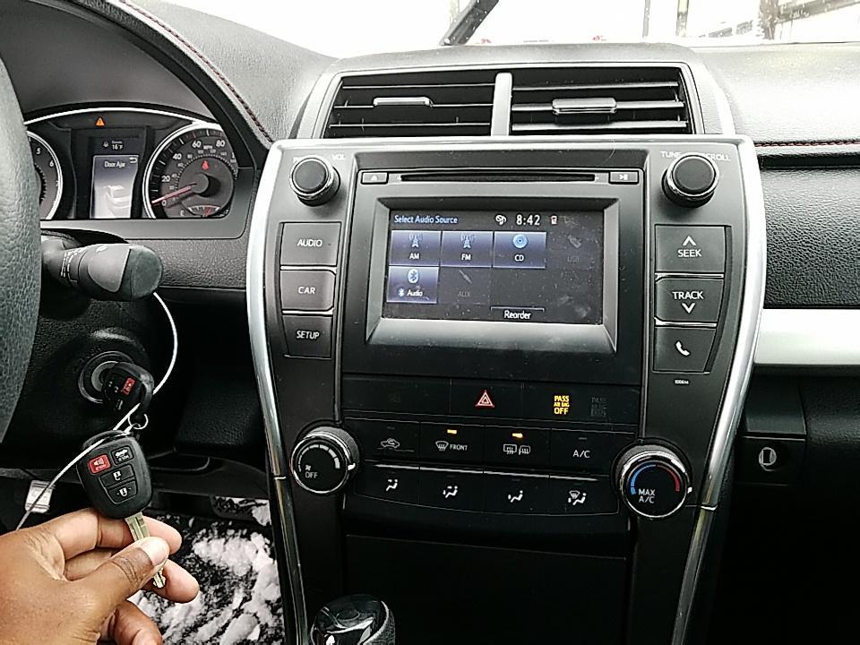 2017 Toyota CAMRY 4C SE