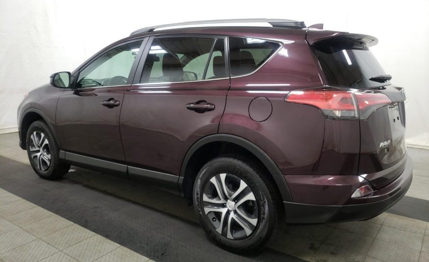 2017 Toyota RAV4 AWD LE