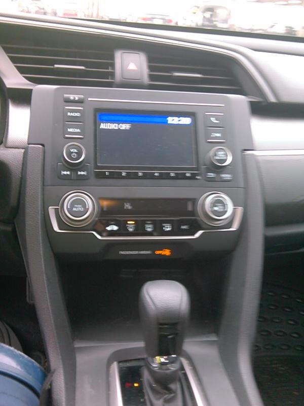 2016 Honda CIVIC LX