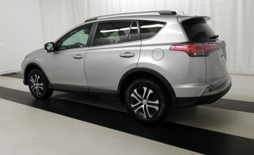 2017 Toyota RAV4 AWD LE