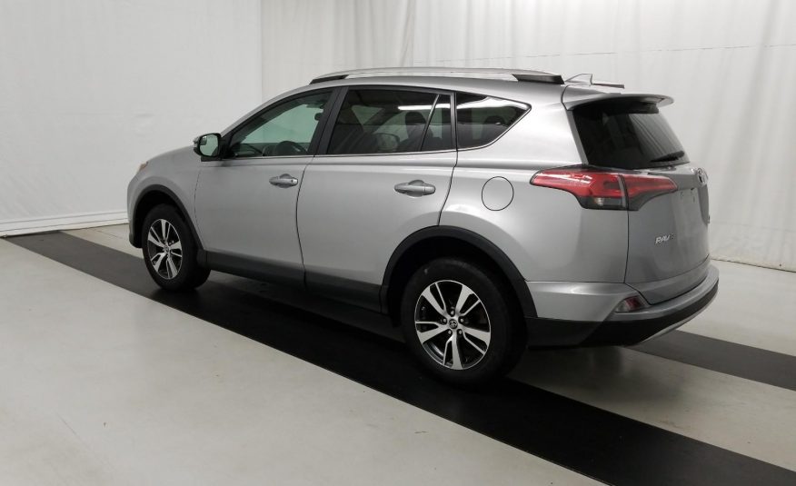 2016 Toyota RAV4 AWD XLE