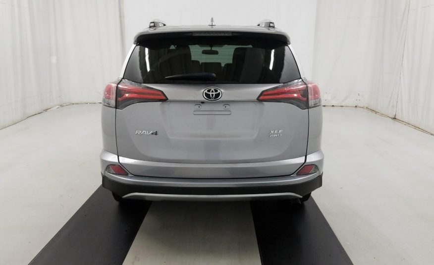 2016 Toyota RAV4 AWD XLE