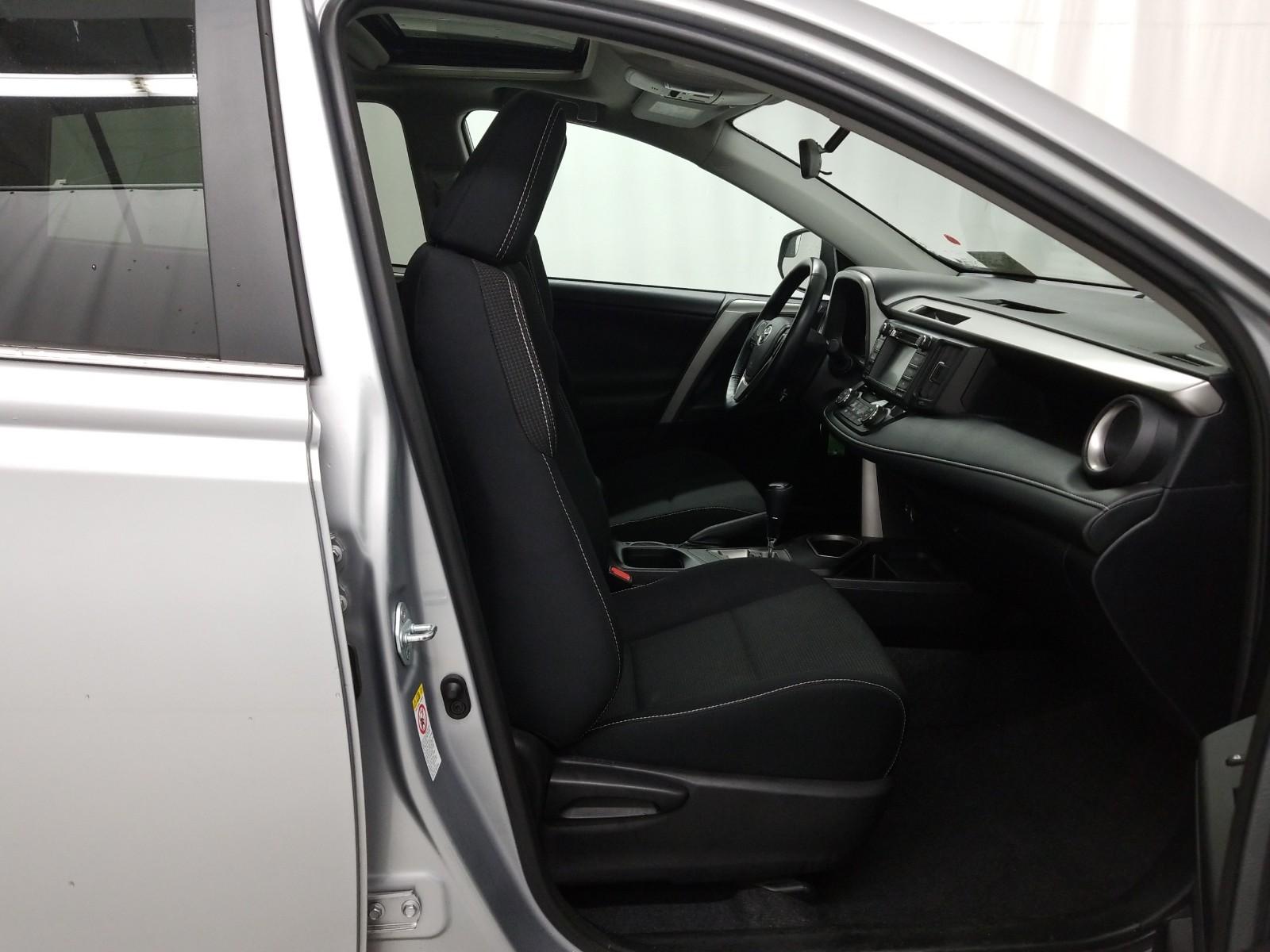 2016 Toyota RAV4 AWD XLE