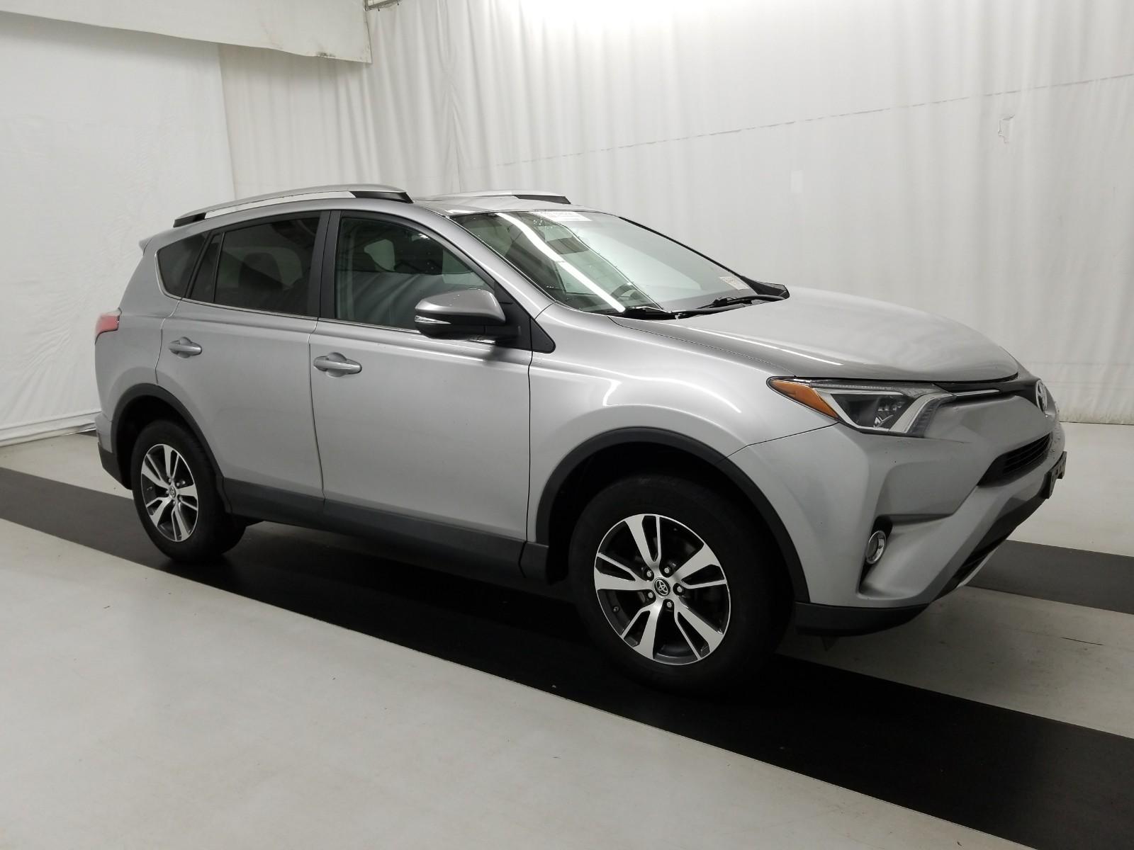 2016 Toyota RAV4 AWD XLE