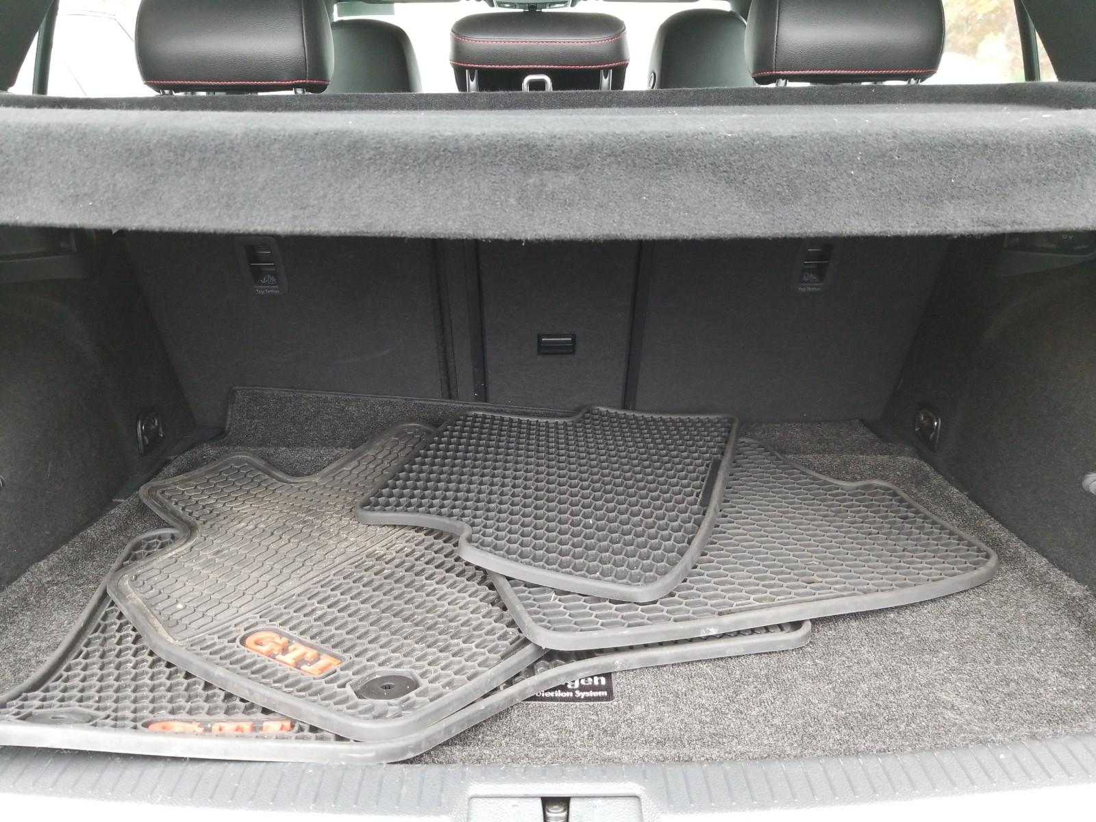 2016 Volkswagen GOLF GTI SE