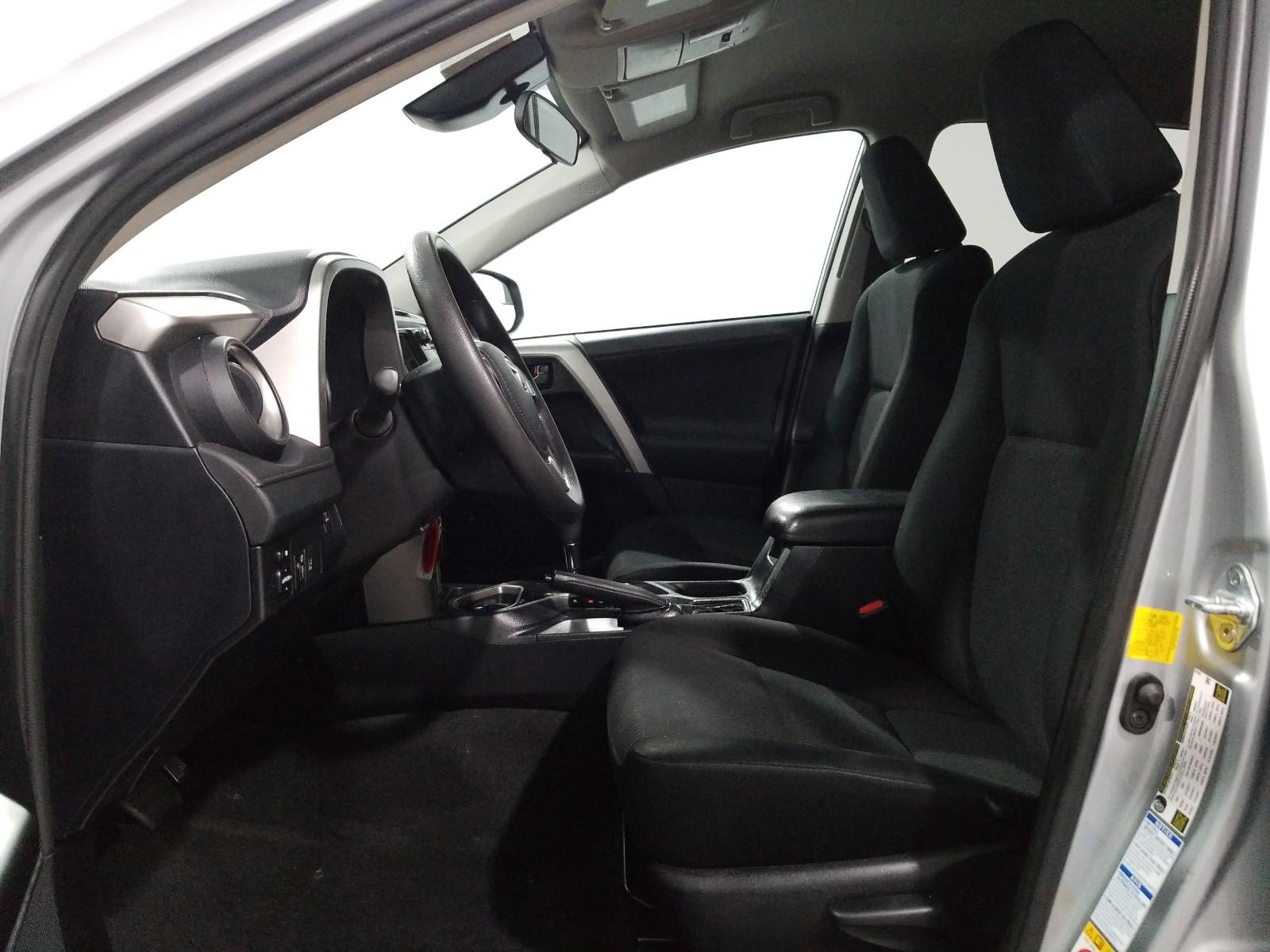 2017 Toyota RAV4 AWD LE