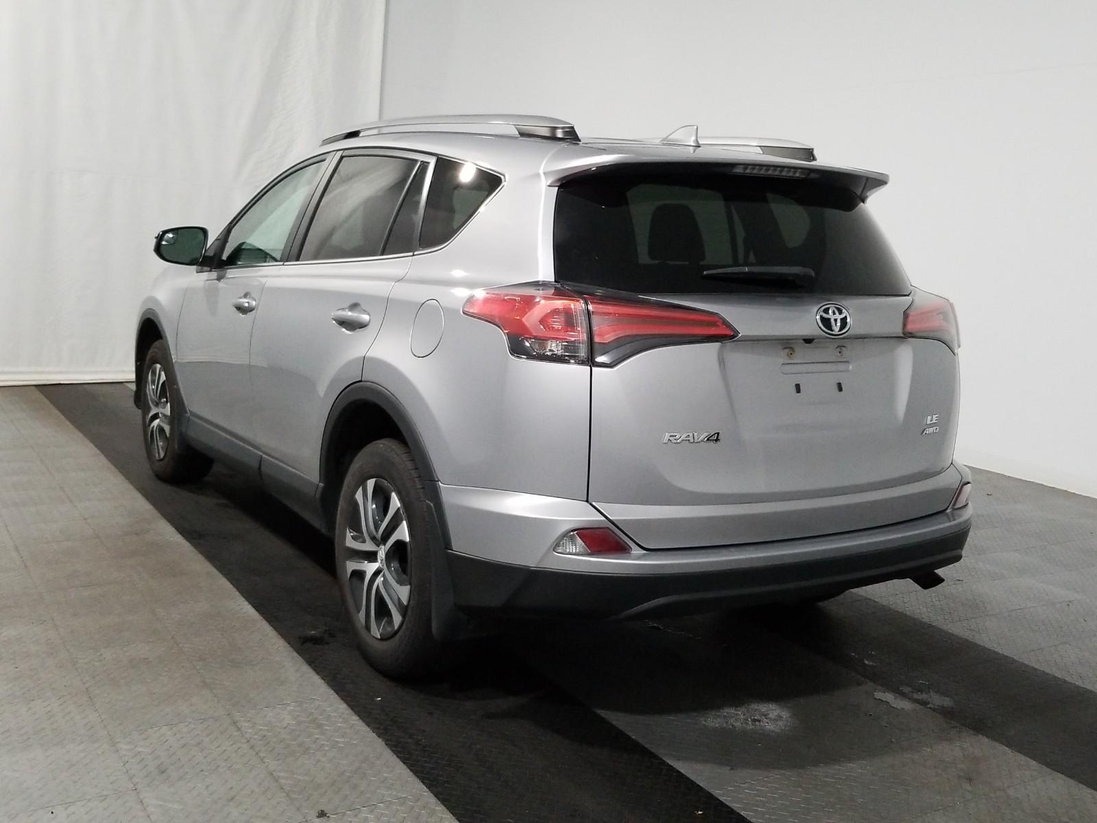 2017 Toyota RAV4 AWD LE