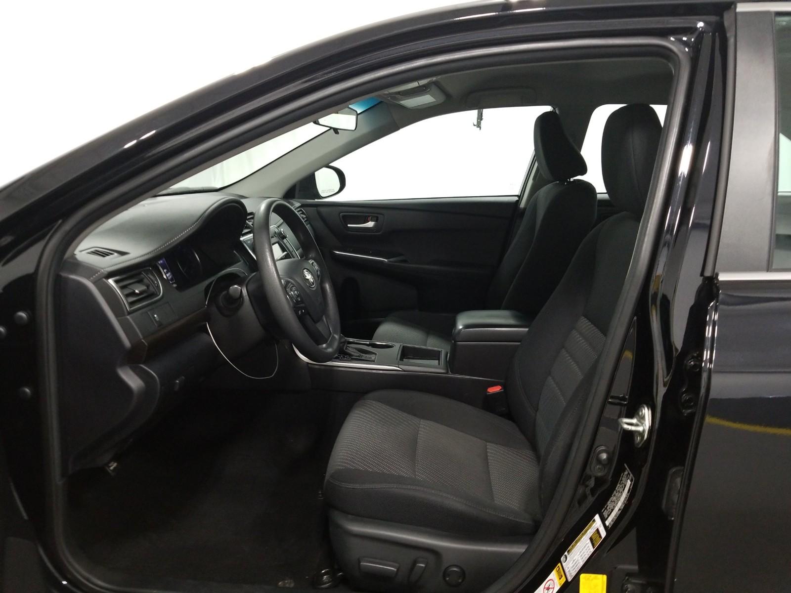 2017 Toyota CAMRY 4C LE