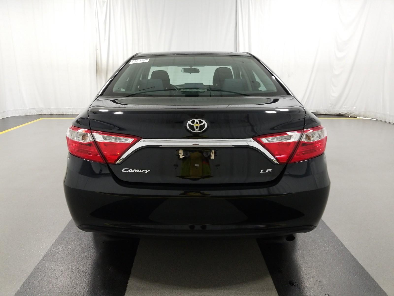 2017 Toyota CAMRY 4C LE