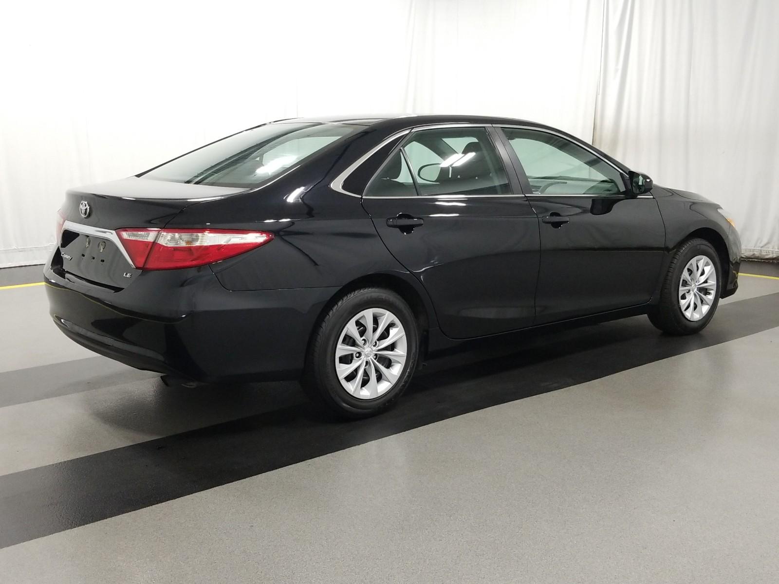 2017 Toyota CAMRY 4C LE