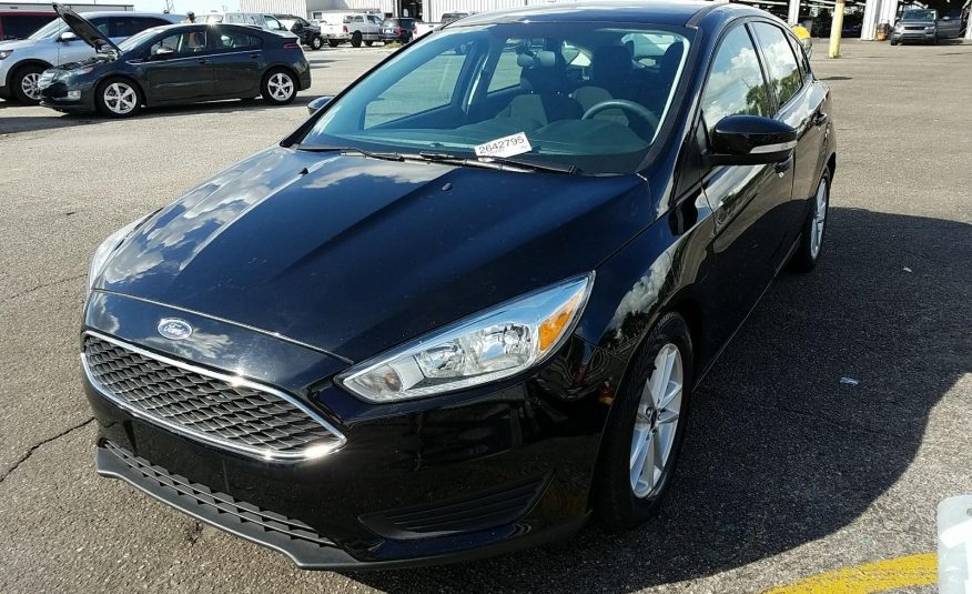 2017 Ford FOCUS FWD 4C SE