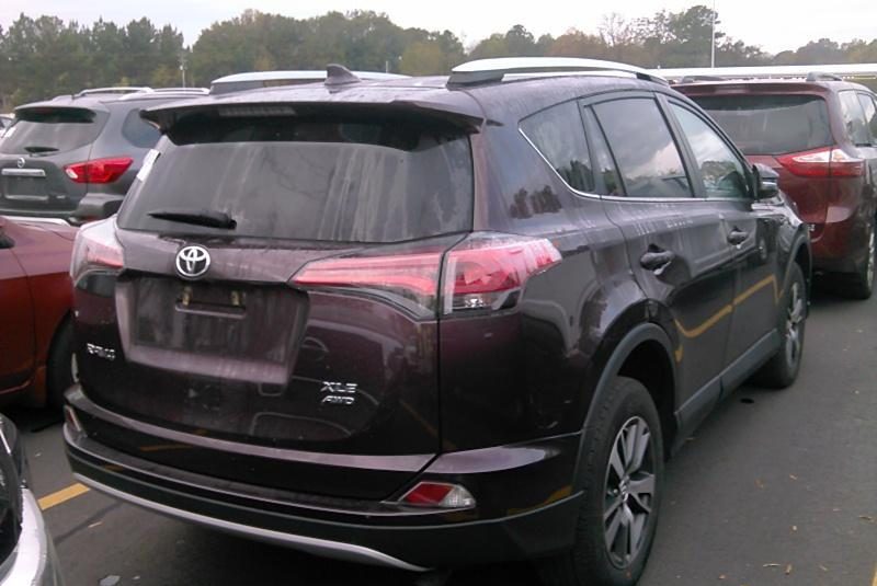 2016 Toyota RAV4 AWD XLE