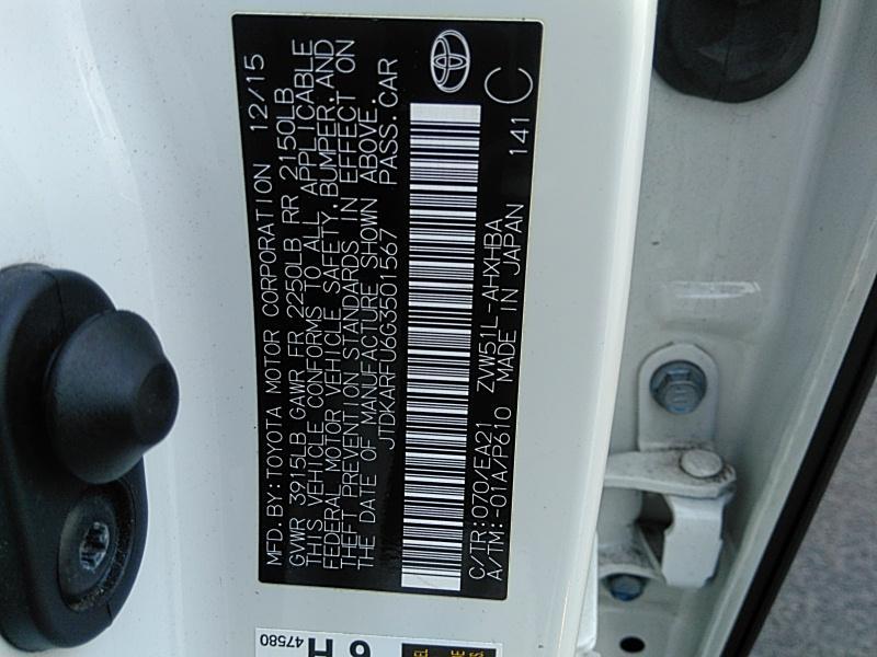 2016 Toyota PRIUS 4 TOURING