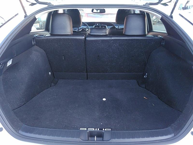 2016 Toyota PRIUS 4 TOURING