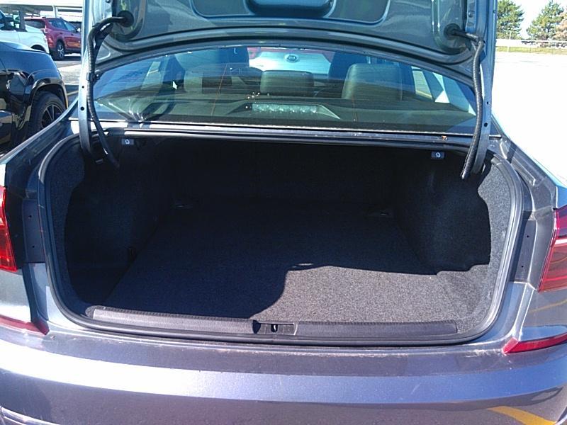 2017 Volkswagen PASSAT 4C RLINE COMF