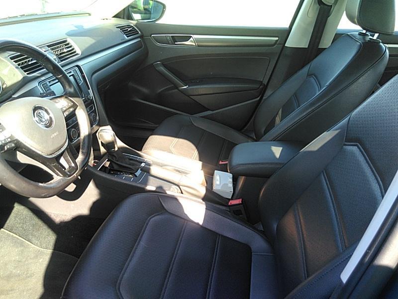 2017 Volkswagen PASSAT 4C RLINE COMF