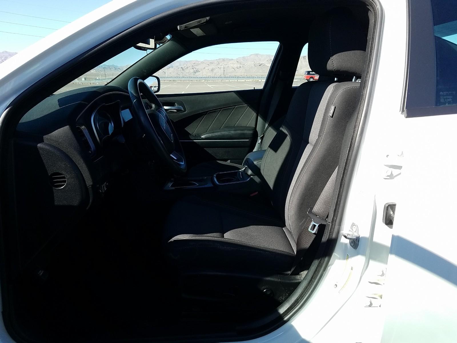 2018 Dodge CHARGER 4X2 V6 SXT PLUS