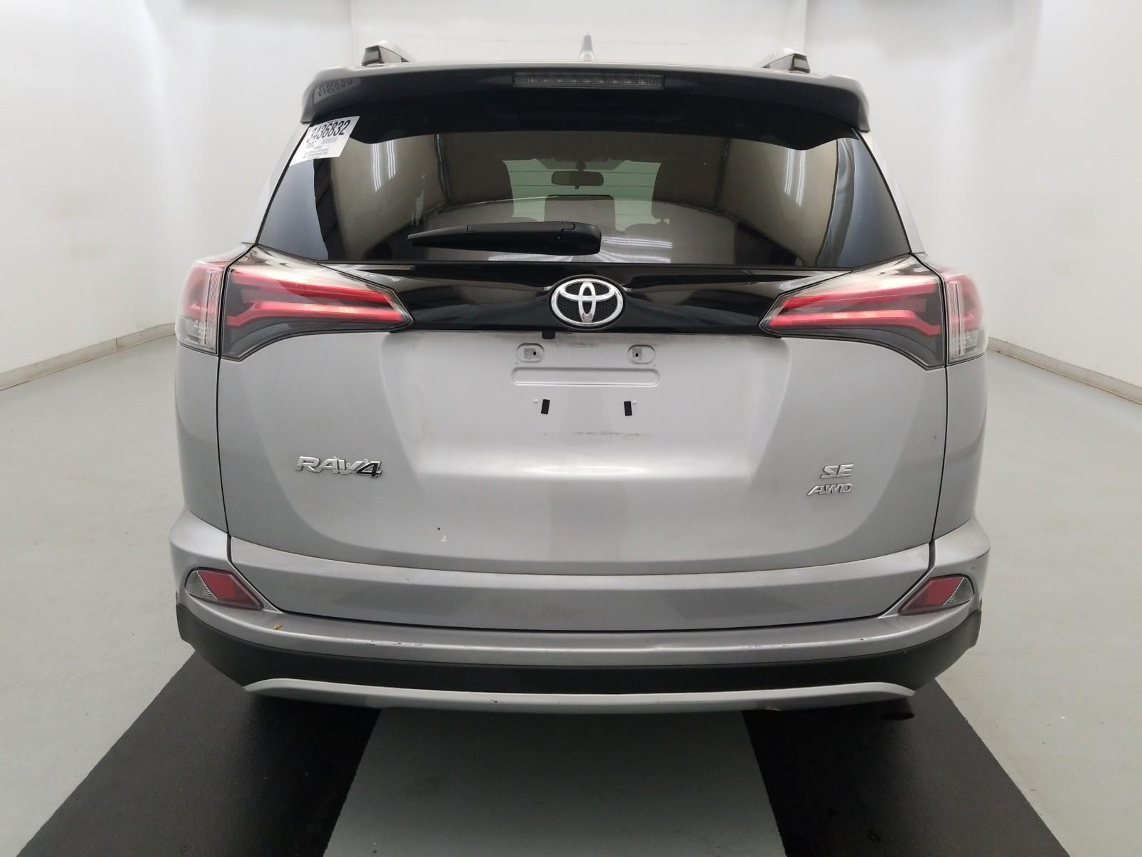 2016 Toyota RAV4 AWD SE