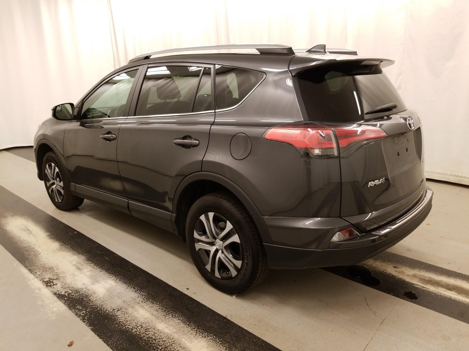 2017 Toyota RAV4 AWD LE