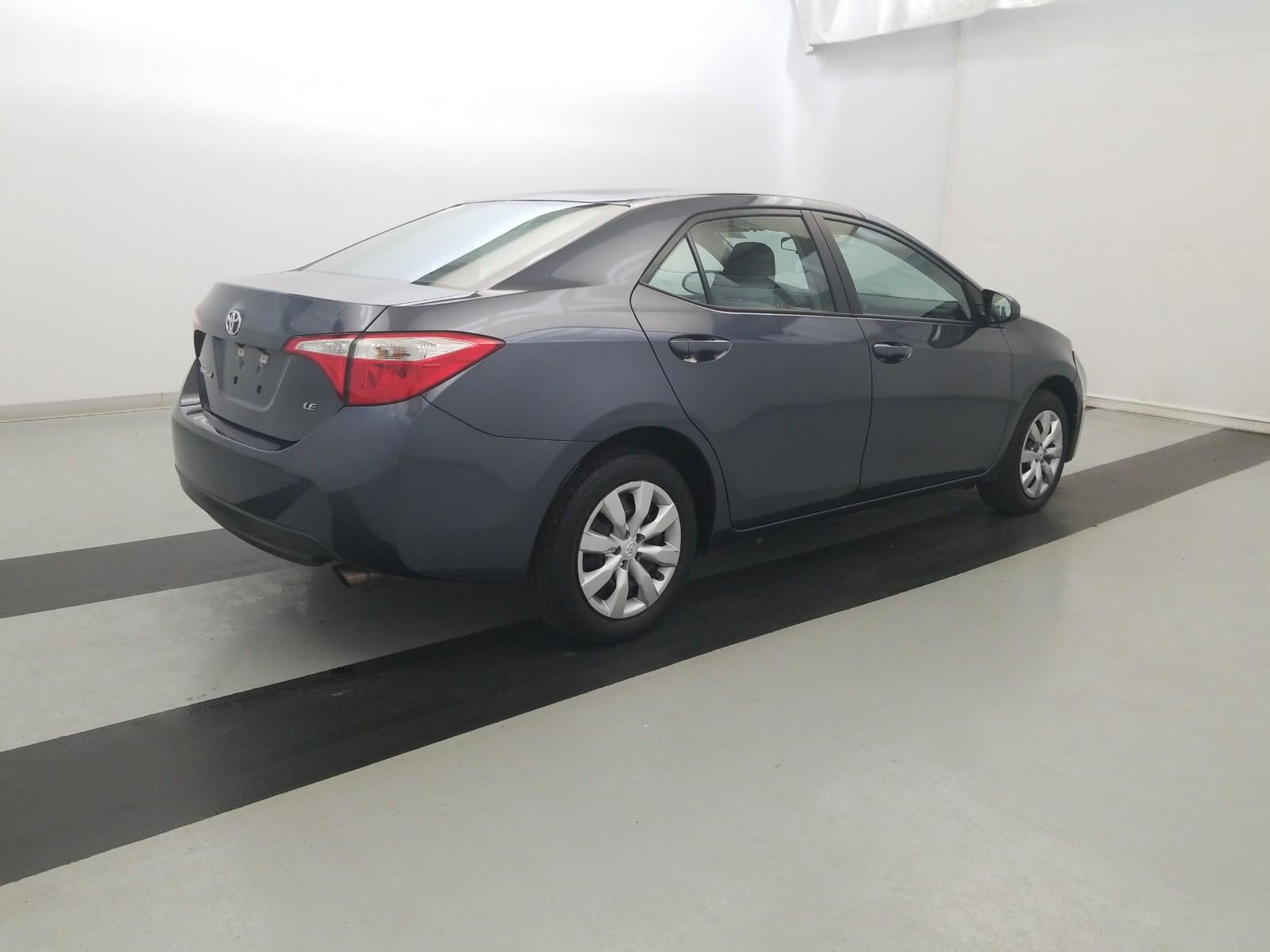 2016 Toyota COROLLA LE