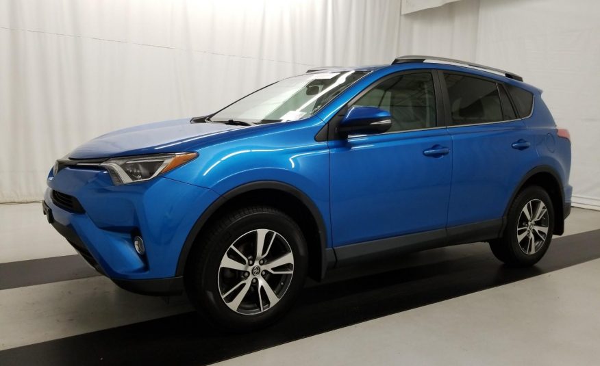 2017 Toyota RAV4 AWD XLE