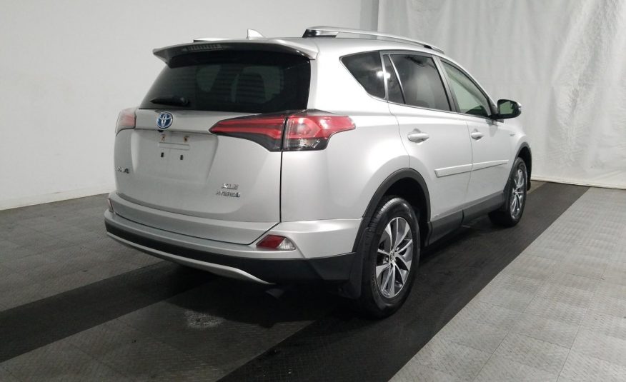 2016 Toyota RAV4 AWD XLE