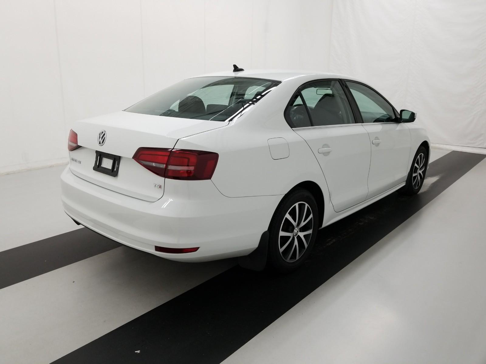 2017 Volkswagen JETTA 1.4T SE