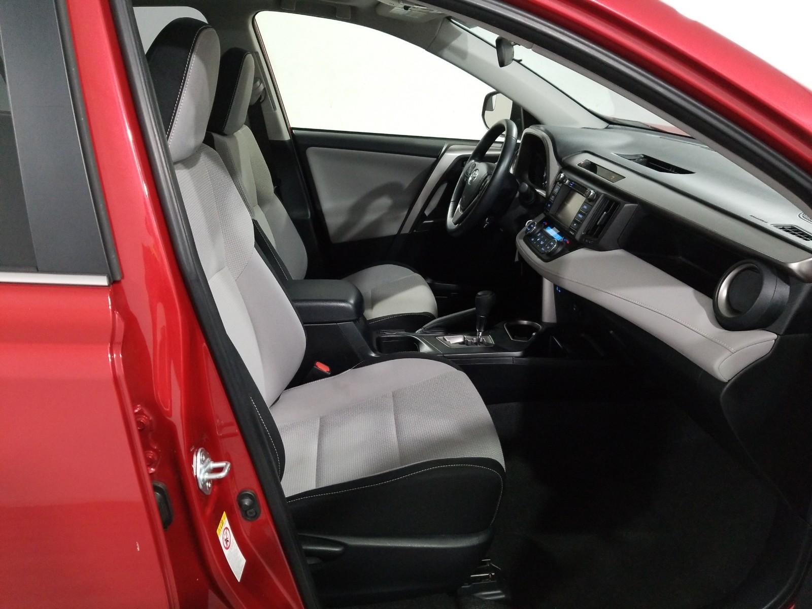 2016 Toyota RAV4 AWD XLE