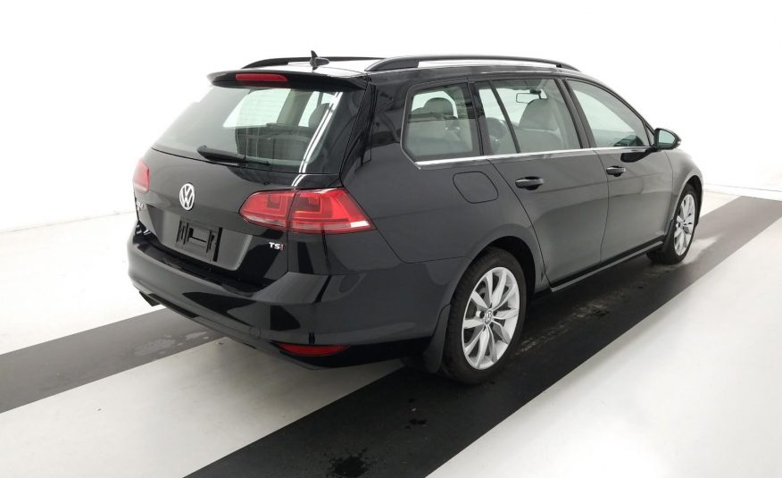 2017 Volkswagen GOLF FWD SE