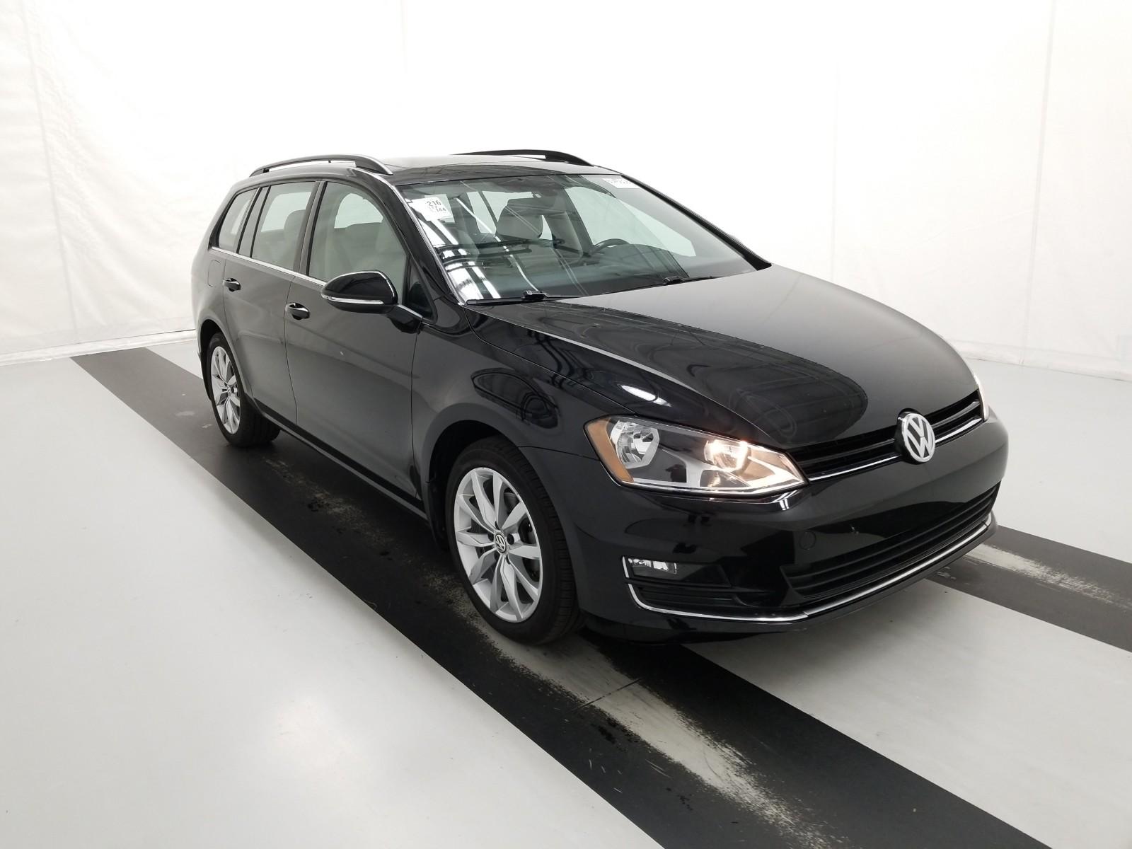 2017 Volkswagen GOLF FWD SE