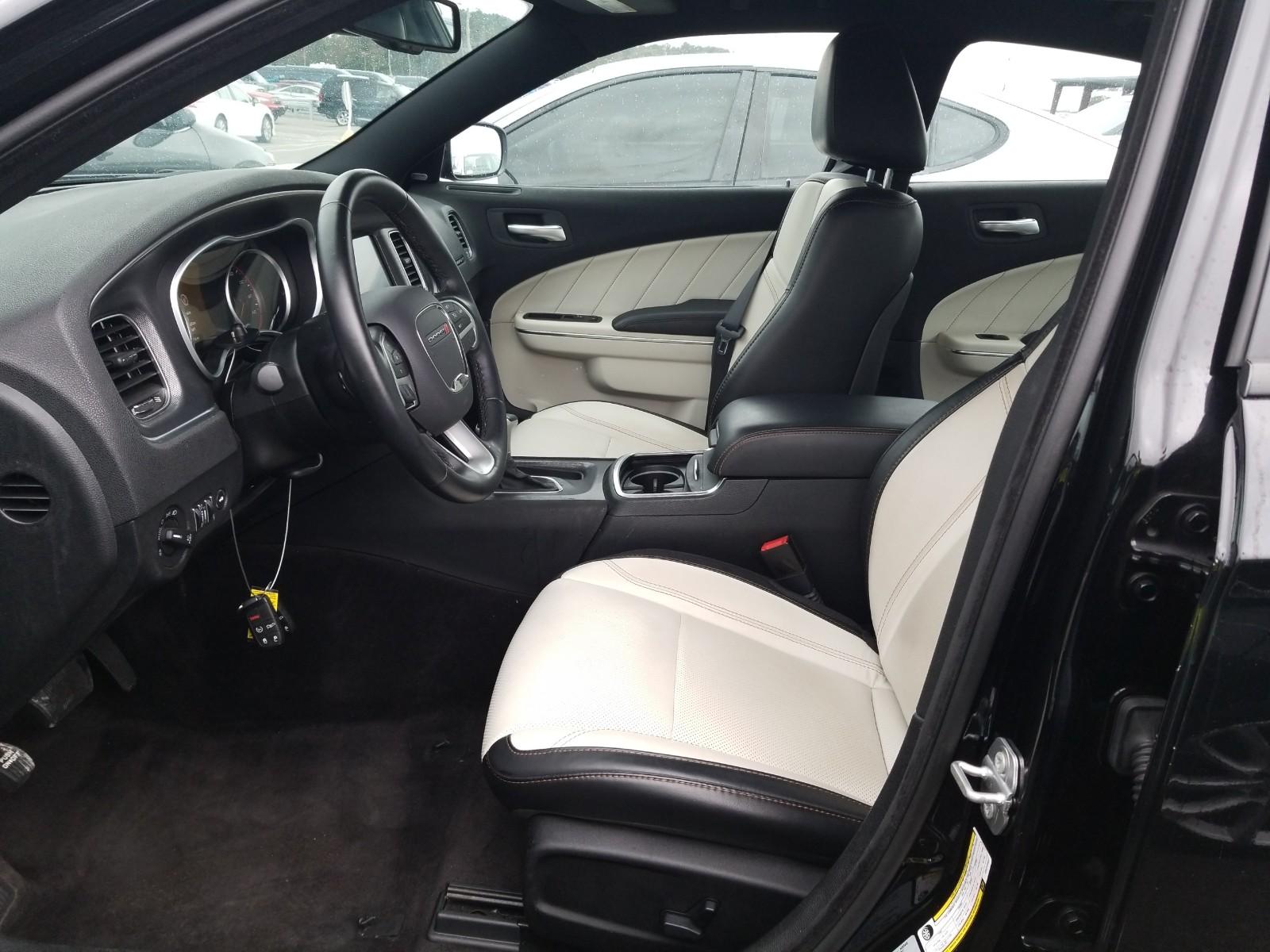 2016 Dodge CHARGER AWD V6 SXT