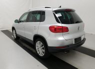 2016 Volkswagen TIGUAN AWD SE
