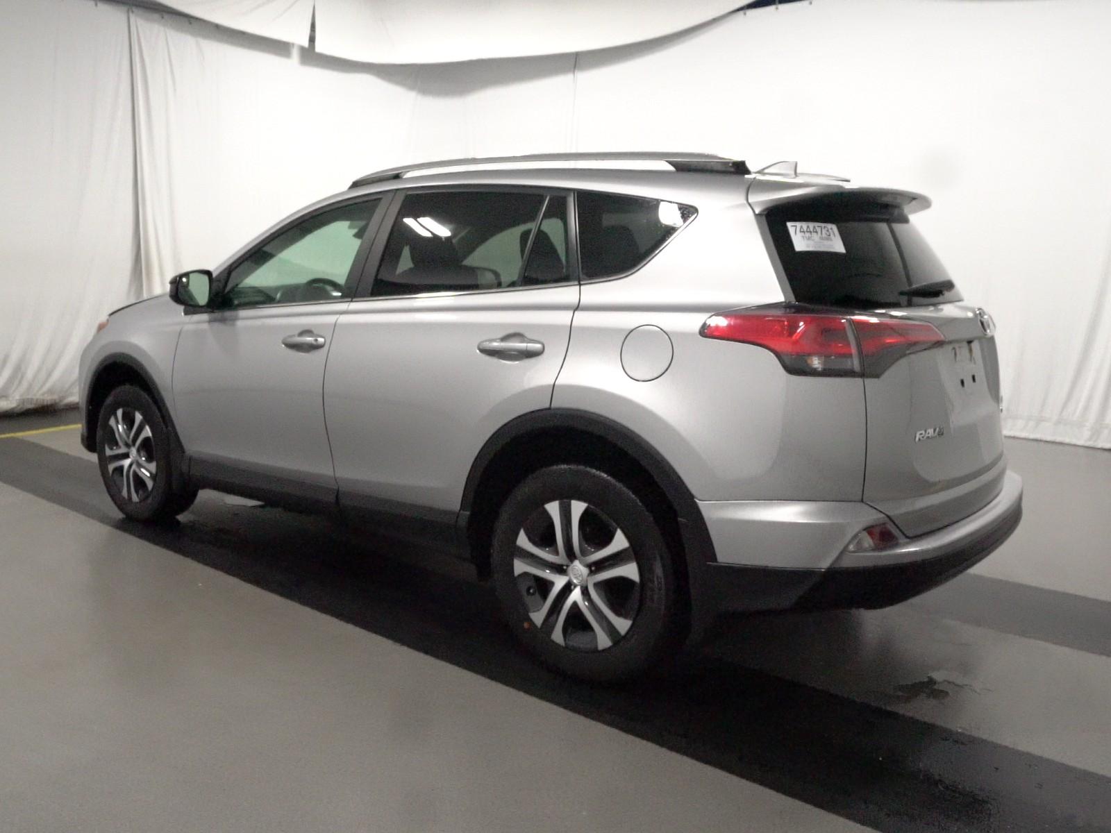 2017 Toyota RAV4 AWD LE
