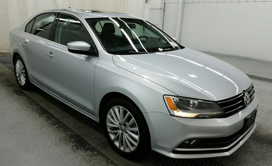 2015 Volkswagen JETTA SE W/CONNE