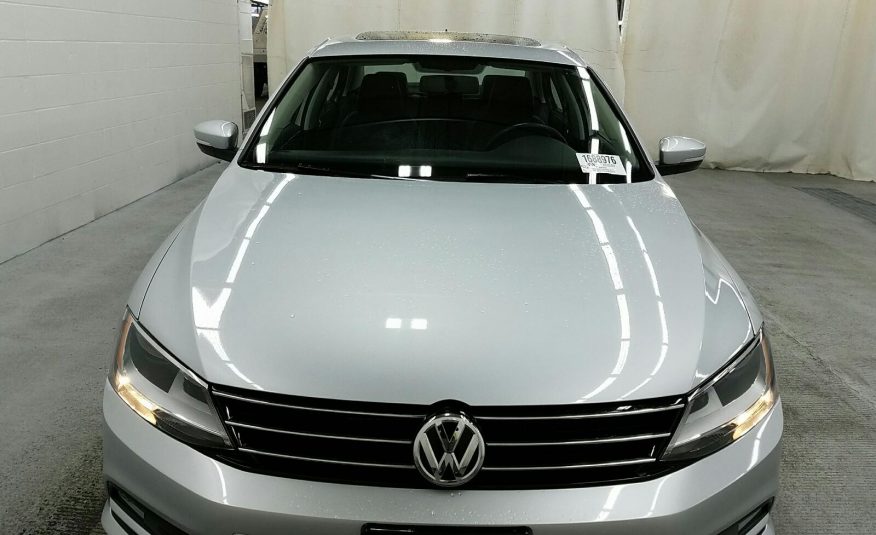 2015 Volkswagen JETTA SE W/CONNE