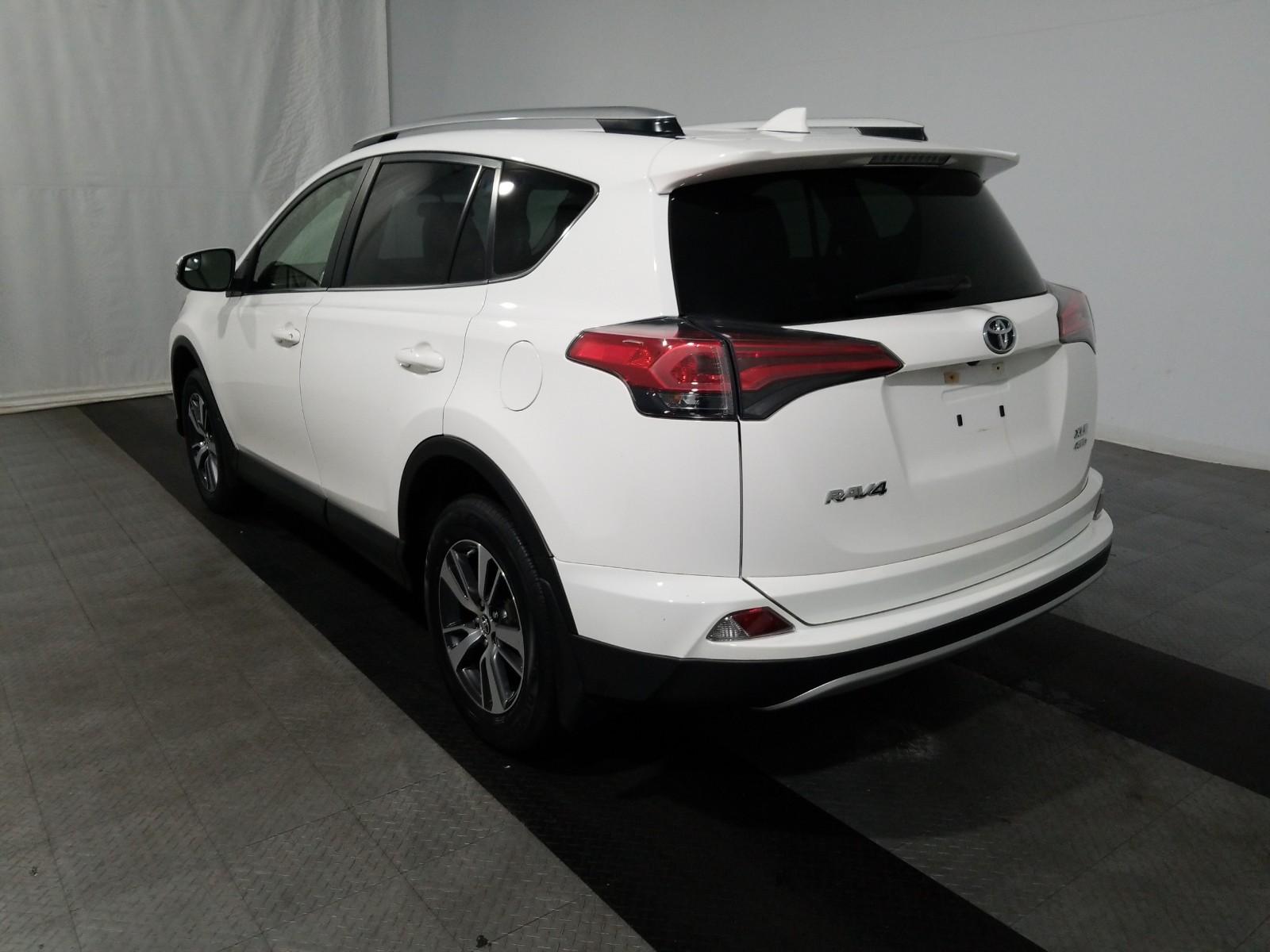 2016 Toyota RAV4 AWD XLE