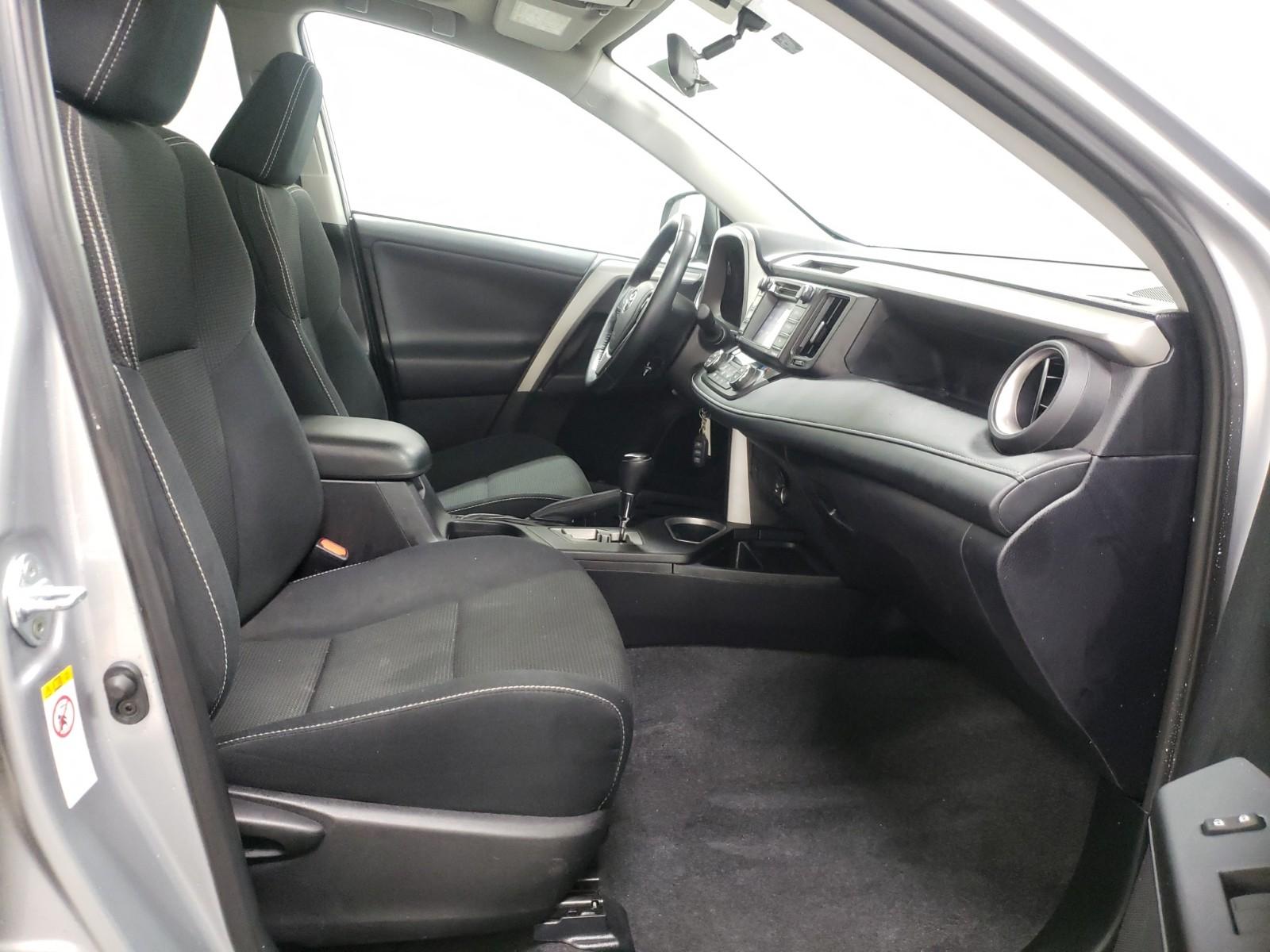 2016 Toyota RAV4 AWD XLE