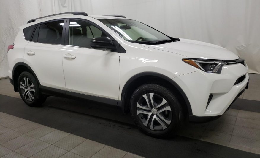 2017 Toyota RAV4 AWD LE