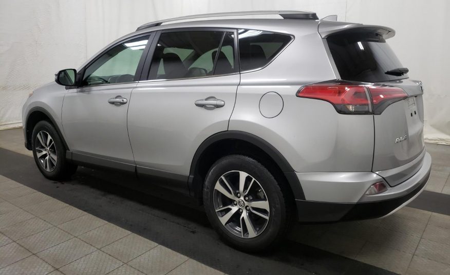 2016 Toyota RAV4 AWD XLE