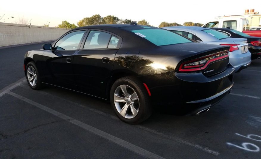 2018 Dodge CHARGER 4X2 V6 SXT PLUS