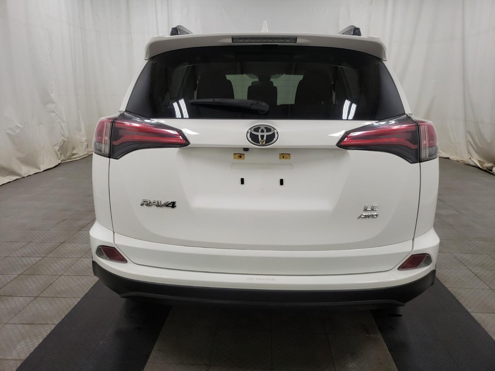 2017 Toyota RAV4 AWD LE
