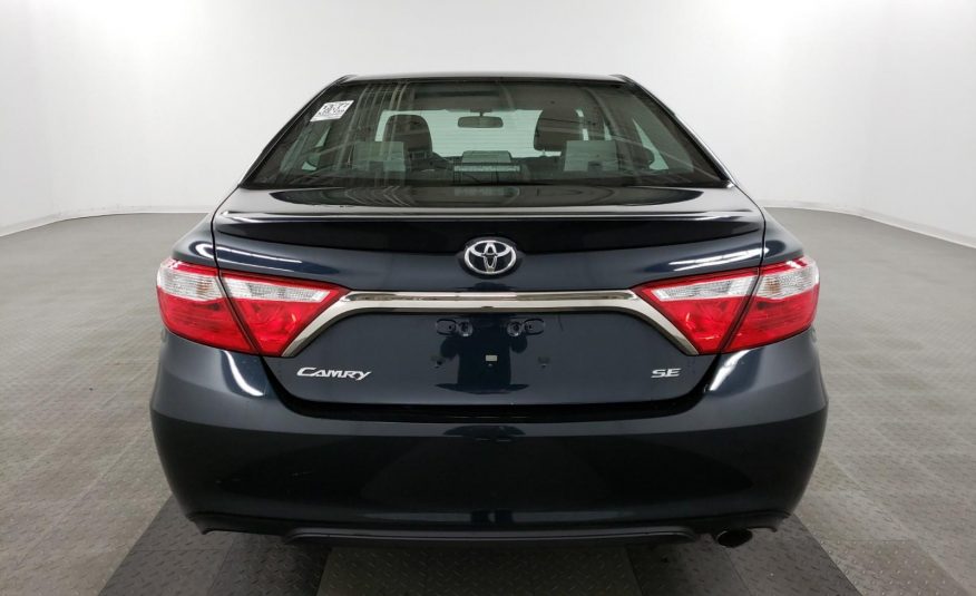 2017 Toyota CAMRY 4C SE