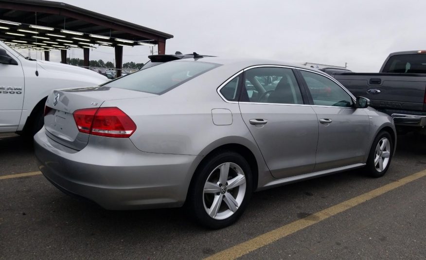 2014 Volkswagen PASSAT 4C WOLFSBURG