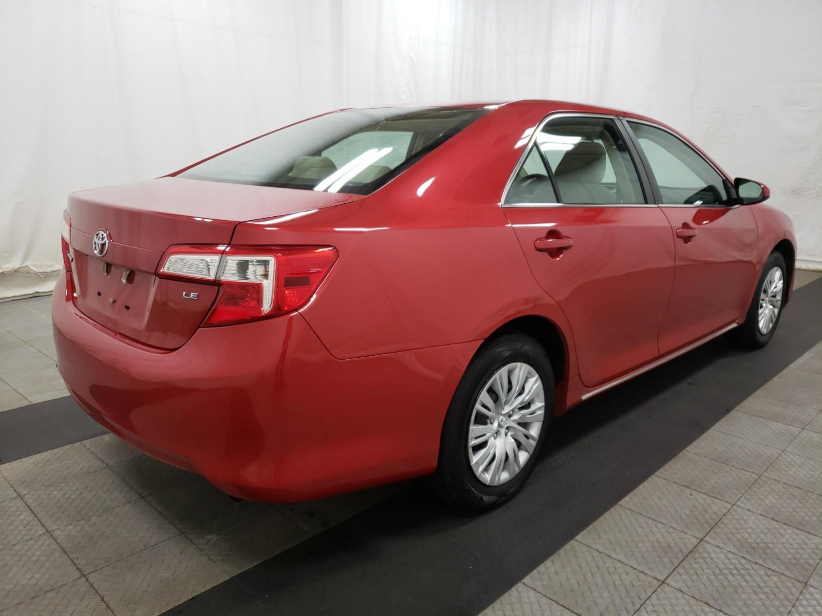 2014 Toyota CAMRY 4C LE