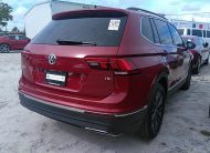 2018 Volkswagen TIGUAN FWD SE