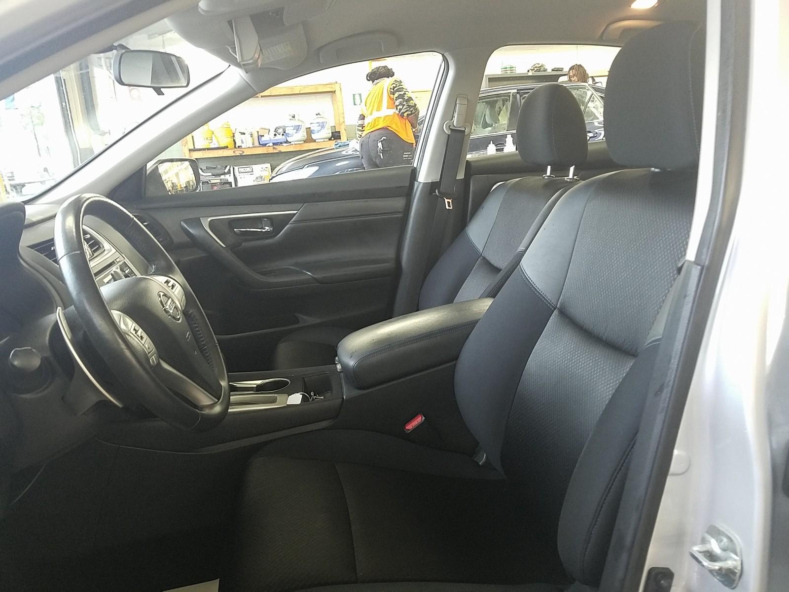 2017 Nissan ALTIMA SEDAN 2. 2.5 SR