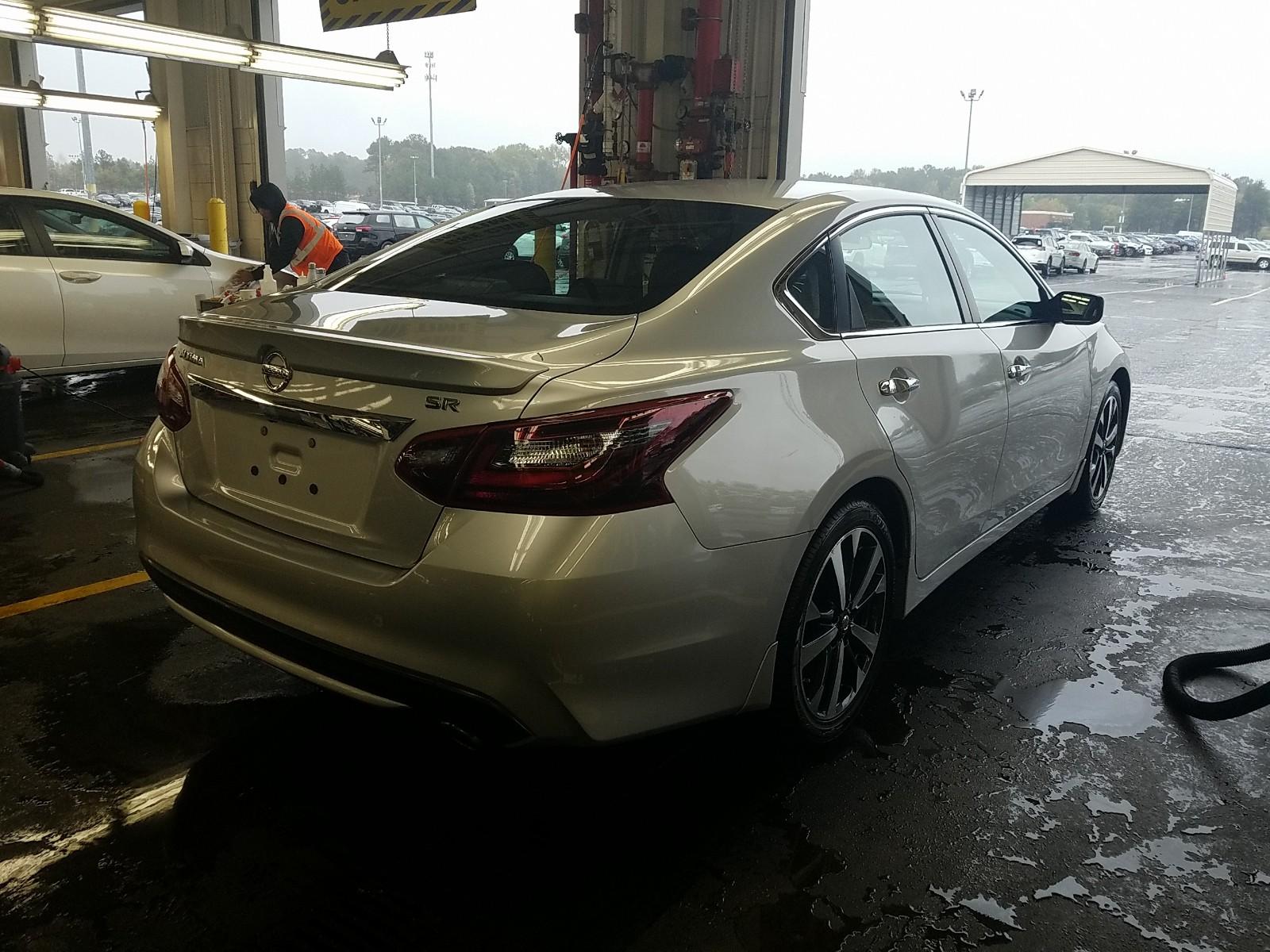2017 Nissan ALTIMA SEDAN 2. 2.5 SR