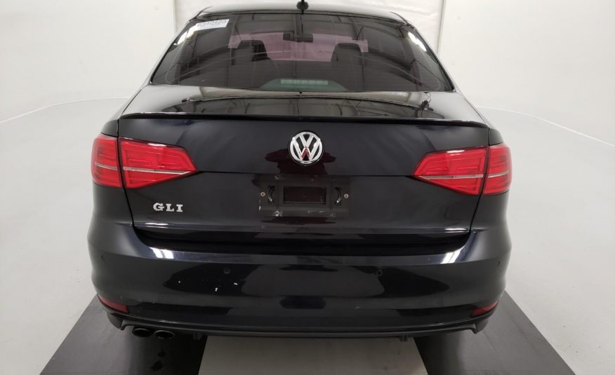 2016 Volkswagen JETTA GLI SE