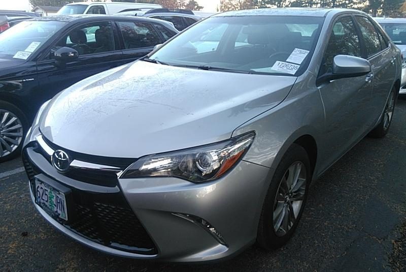 2017 Toyota CAMRY 4C SE