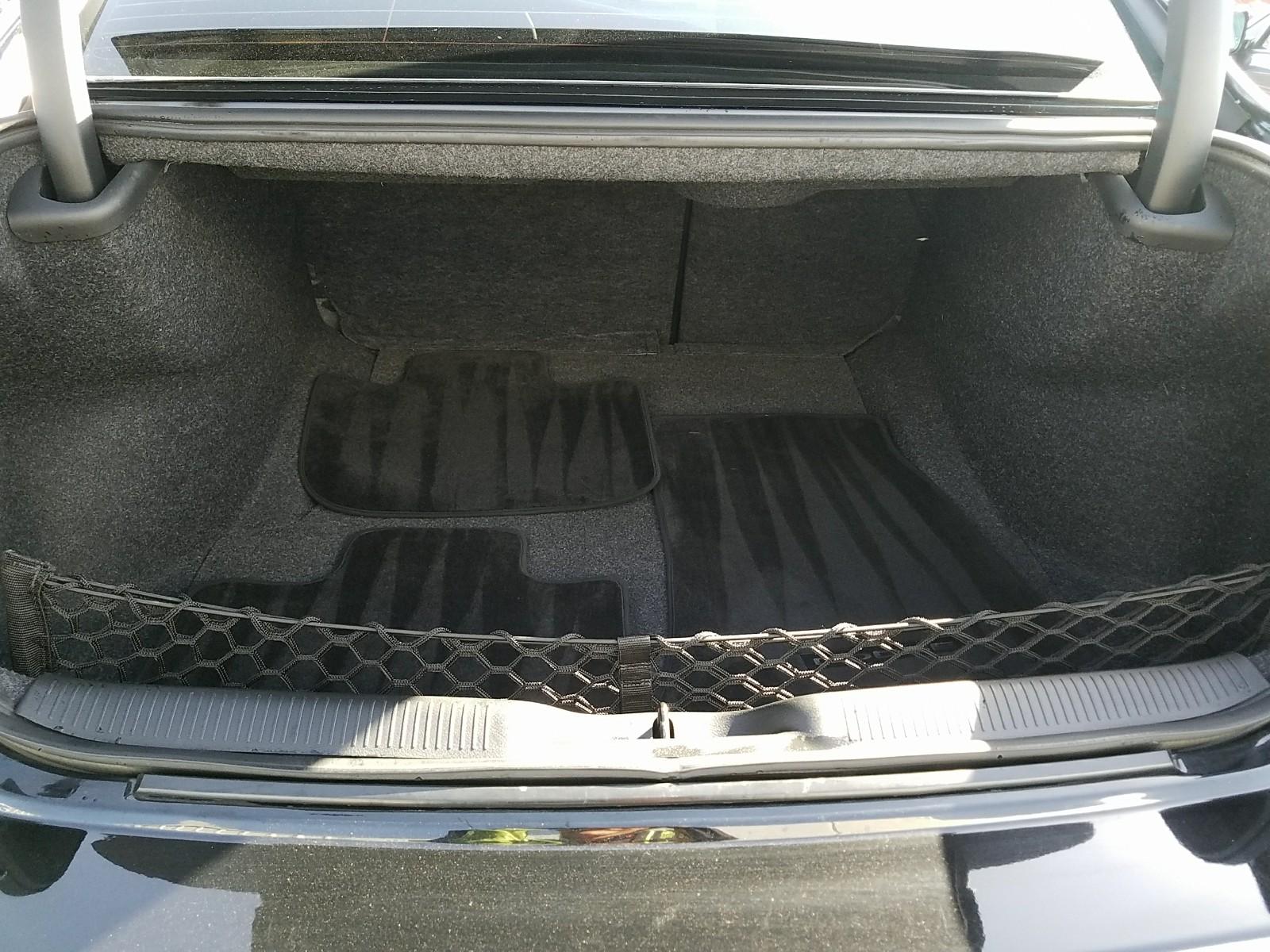 2017 Dodge CHARGER 4X2 V6 SXT